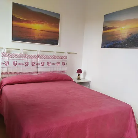 Ajo Faci A Mari 빌라